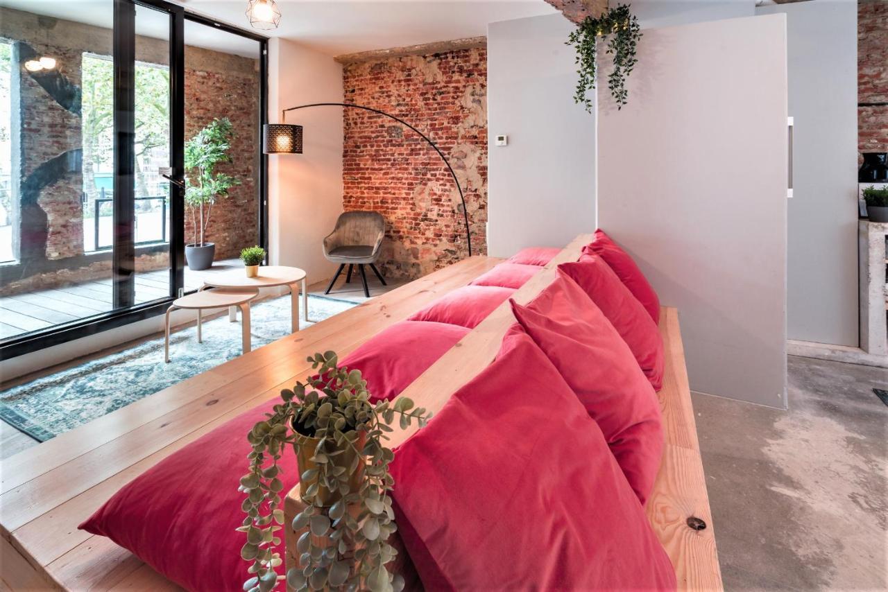 The Industrial Lodge Antwerp Exterior photo