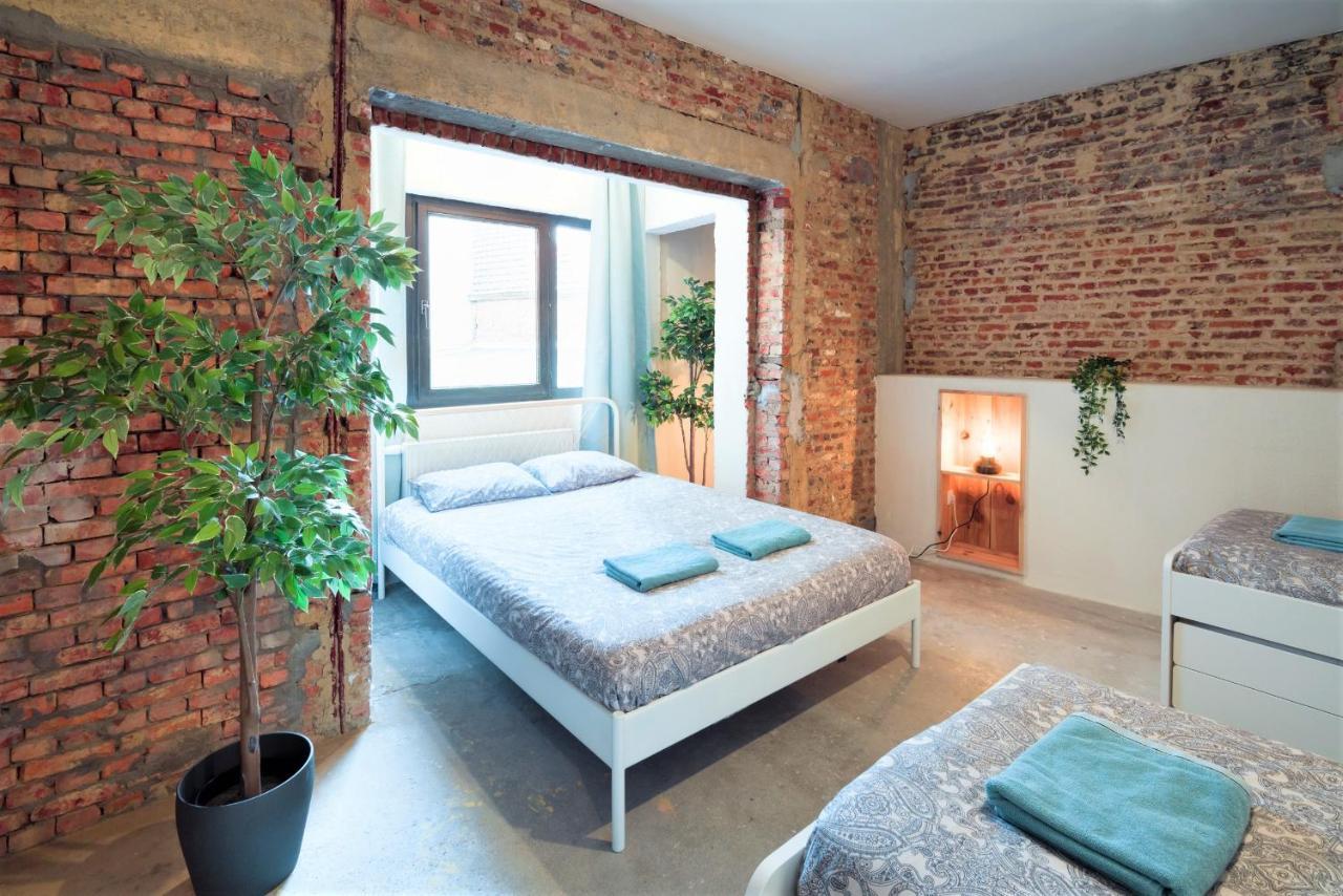 The Industrial Lodge Antwerp Exterior photo