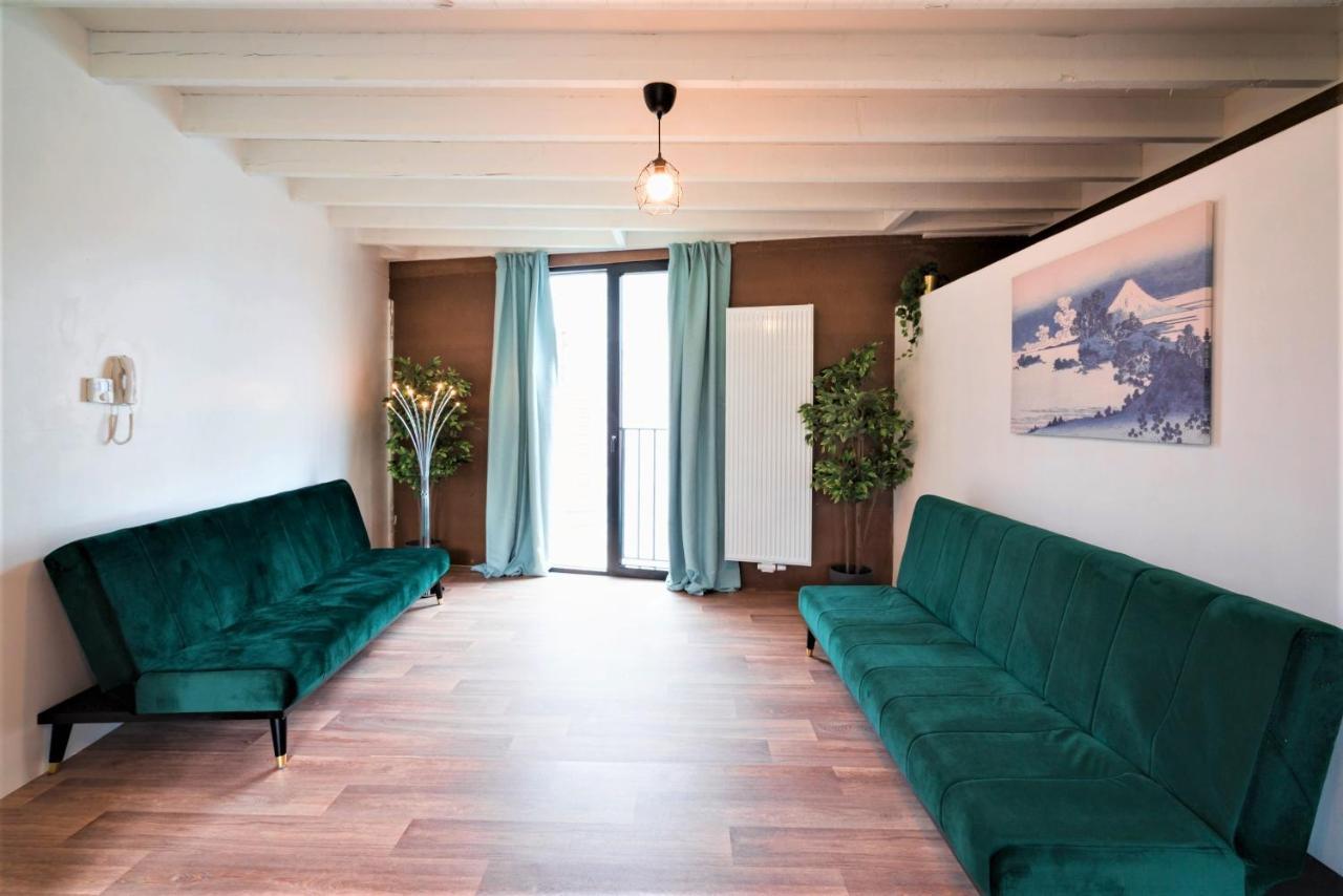 The Industrial Lodge Antwerp Exterior photo